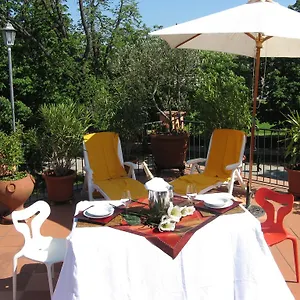 La Terrazza Fra Le Torri Apartment
